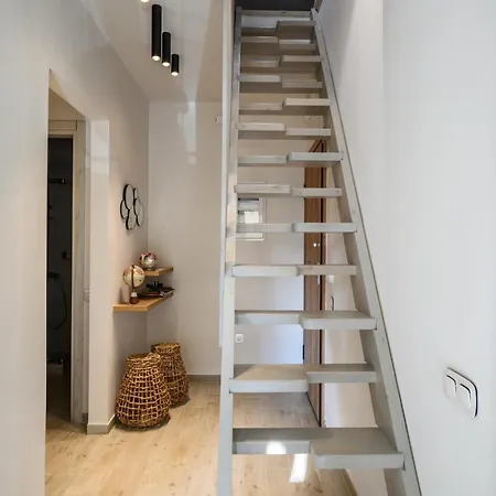 Vicanti Luxury Apartment Pylos