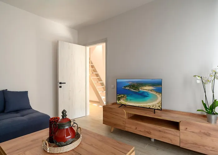 Vicanti Luxury * Pylos